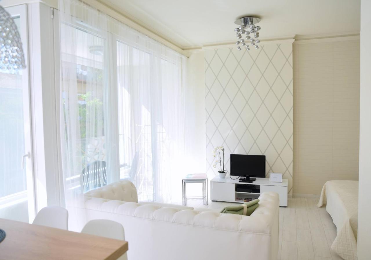 Cloe Apartman Seghedin Exterior foto
